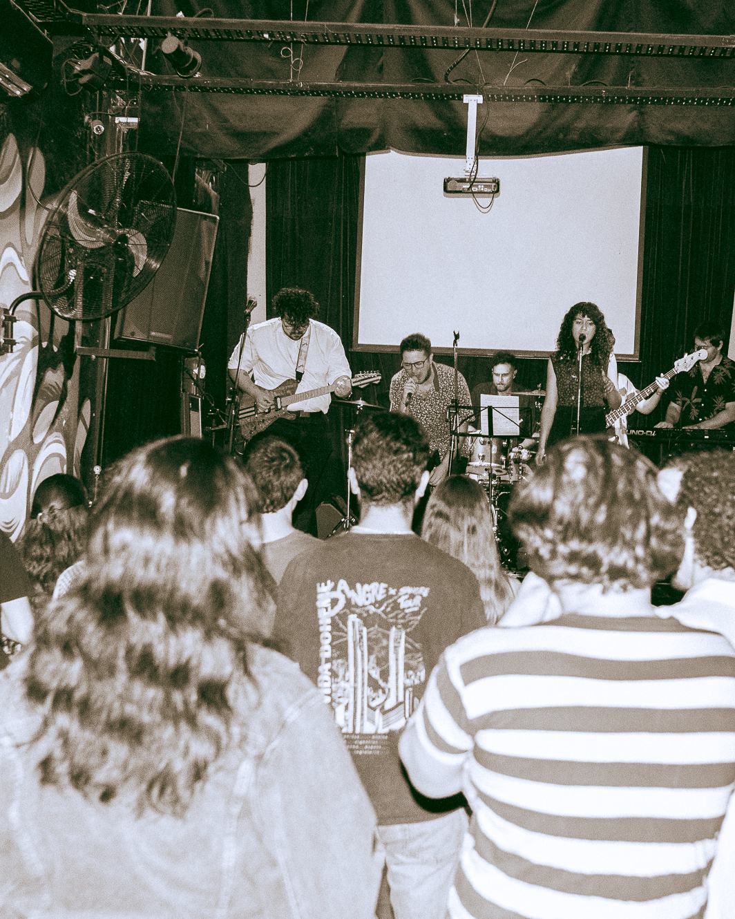 Somos MQ en vivo, banda completa
