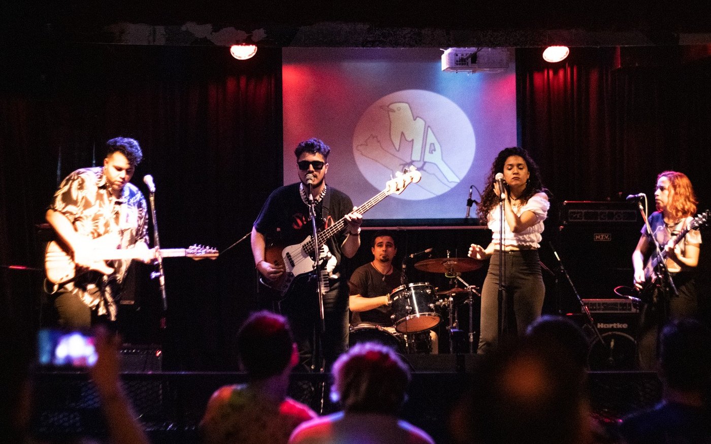 Somos MQ en vivo, formato full band